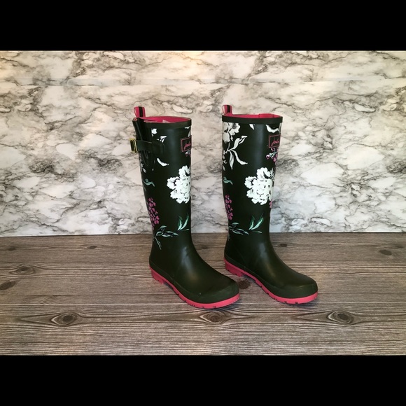 Joule’s Rain Boots - Picture 3 of 6